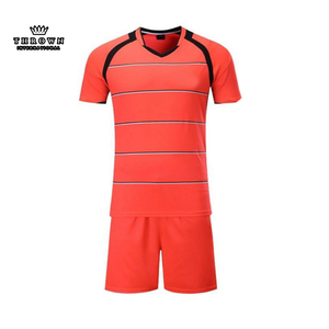 Conjunto de Uniforme de Fútbol Retro Clásico Personalizado 25/26, Pantalones Cortos, 100% Poliéster, Secado Rápido, Transpirable, para Niños y Unisex, Verano - Product Image 4