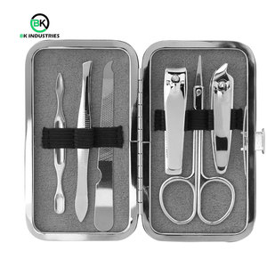 Ensemble d'instruments de pédicure professionnels en acier inoxydable pour le soin des pieds, kit d'outils de pédicure de haute qualité - Product Image 6