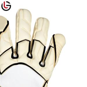 ถุงมือผู้รักษาประตูคุณภาพระดับโปร ออกแบบใหม่ตามเทรนด์ วัสดุหนังแท้ ใช้ได้ทุกฤดู สำหรับการฝึกซ้อมกีฬา - Product Image 6