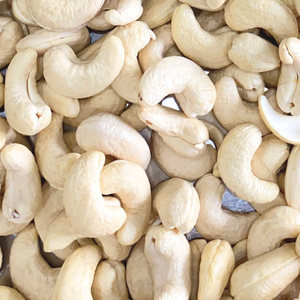 Ventas calientes Tuercas de alta calidad WW180, WW240, WW320 Anacardos SANTIGO Anacardos India Anacardos W320 OEM, ODM - Product Image 1