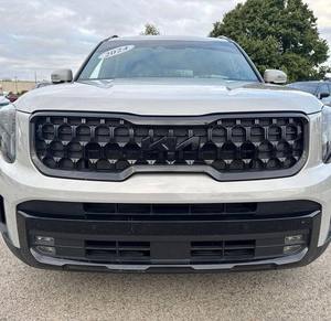 Limpiado, usado como 2024 para Telluride SX X-Pro AWD, volante a la izquierda, asientos de cuero, cámara trasera - Product Image 1