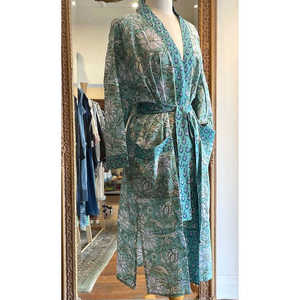 Bata de Baño Estilo Kimono Clásico para Mujer, Tejido Suave, Cintura Elástica con Botones y Cordón Ajustable para Verano, Talla Única Personalizable - Product Image 4