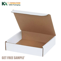 Boîte d'expédition en carton ondulé blanc avec logo personnalisé KAKA, emballage recyclable en gros pour vêtements et accessoires