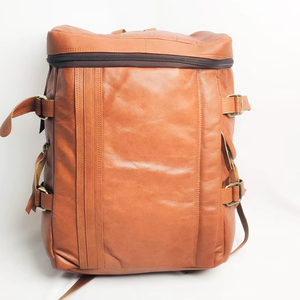 กระเป๋าเป้สะพายหลังเดินทางหนังแท้สไตล์วินเทจแบบพรีเมี่ยมพร้อมช่องขยายได้และสายรัดปรับได้สำหรับแล็ปท็อปทุกเพศ - Product Image 1