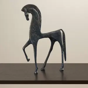 Sculpture en métal haut de gamme tendance mondiale pour l'affichage, statues d'animaux en métal fini, sculpture de table, fabriquée par Zahid Exports - Product Image 3