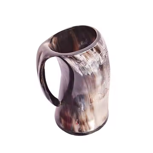 Tasses à bière en corne à boire Viking naturelle finie à la main Véritable tasse à corne à boire Viking Tasse à bière par l'artisanat en croissant - Product Image 3