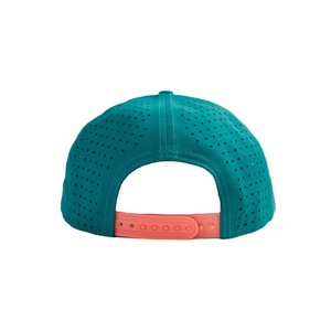 Gorra Deportiva Impermeable Unisex con Cierre a Presión, Bordado, Poliéster, Orificios Cortados con Láser, 5 Paneles, Cuerda, Gorra de Alto Rendimiento, Personalizable OEM - Product Image 2