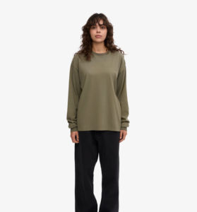 Camiseta de algodón con cuello redondo liso para mujer, tela suave y ligera, estilo de manga corta, ropa informal de verano cómoda - Product Image 3