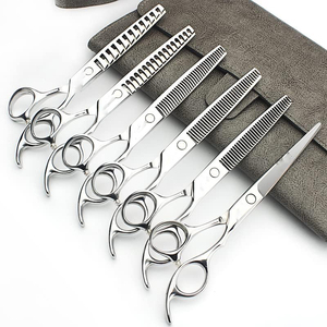 Kits de tijeras de corte de pelo \ 6 piezas Juego de tijeras de corte de pelo de acero inoxidable Adelgazamiento Recto Profesional Peluquería Cizalla - Product Image 1