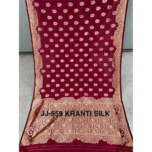 Saris Kesariya en gros pour les occasions spéciales - Approvisionnement en vrac pour les boutiques, les détaillants, les designers, prix direct d'usine, style traditionnel - Product Image 2