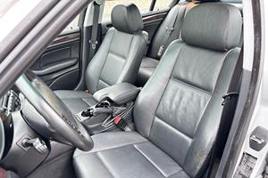 BMW 325-i Sedán 2002 - Product Image 4