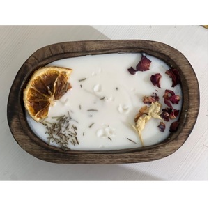 Bougie de lustre d'aromathérapie de qualité supérieure dans une baignoire en bois rustique Parfum longue durée pour la relaxation et le soulagement du stress Décor à la maison - Product Image 2