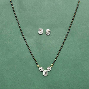 Tanmaniya Mangalutra ชุดเครื่องประดับแฟชั่นเคลือบ2โทนพร้อม CZ จากเครื่องประดับเทียมขายส่งในอินเดีย - Product Image 3