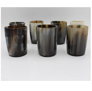 Copas de Cuerno de Búfalo Naturales Hechas a Mano, Clásicas, Ecológicas, Personalizables, con Base de Madera Pulida, para Whisky, Venta al Por Mayor - Product Image 3