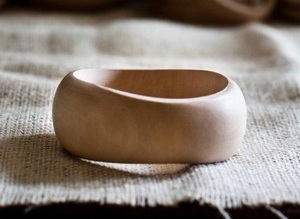 Bracelets en bois imperméables de qualité supérieure pour l'exportation, bijoux faits à la main en bois naturel, accessoires de mode pour femmes, personnalisables - Product Image 4