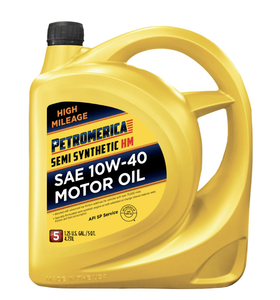 Huile moteur semi-synthétique anti-usure Petromerica pour véhicules à haut kilométrage SAE 10W-40, lot de 3, 5 quarts - Product Image 1