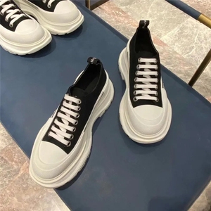 Sneakers en cuir de haute qualité pour femmes, chaussures de marques célèbres, unisexe, MC, sneakers pour hommes, sneakers blanches personnalisées de luxe - Product Image 4