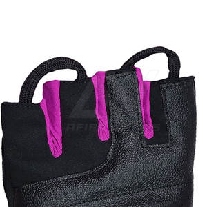 Gants de fitness de haute qualité pour hommes et femmes Gants de gymnastique en cuir pour l'haltérophilie et l'entraînement sportif disponibles à la vente - Product Image 6