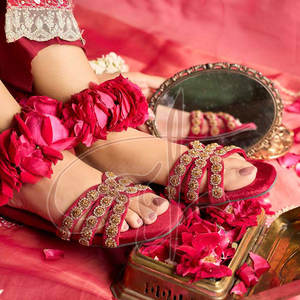 Sandalias de Mujer al por Mayor, de Alta Calidad, Color Sólido, Estampadas, Antideslizantes, con Suela de Cuero Genuino y Terciopelo - Product Image 2