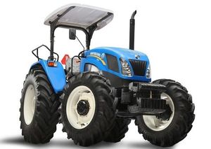 รถแทรคเตอร์พลังงาน120HP 4WD ผลผลิตสูงใช้ระบบกันสะเทือนของเครื่องยนต์ความจุสูง - Product Image 3