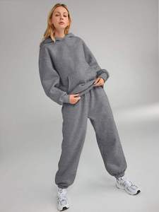 Ensemble de survêtements décontractés surdimensionnés pour femmes, en tissu doux et respirant, avec logo personnalisé imprimé, légers, prix de gros, nouveauté 2025 - Product Image 3