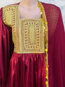 ชุดเดรสปักลายชาร์มาแบบอัฟกัน งานฝีมือ วัฒนธรรมแฟชั่นอัฟกัน ชุดโคจิอัฟกานี ชุดชาปปัน ชุดชนเผ่า - Product Image 4