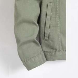 2025 Nueva chaqueta vaquera con botones para hombre de gran tamaño diseño personalizado de alta calidad Chaquetas vaqueras de manga a rayas informales personalizadas para hombres - Product Image 3