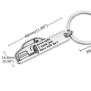 Yiwu Aceon guida sicura in acciaio inossidabile ho bisogno di te qui con Me regalo inciso per <span class=keywords><strong>lui</strong></span> portachiavi tagliato a forma di auto - Product Image 5