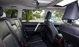 Pour Toyota Prado 2015 SUV, conduite à gauche, moteur turbo, cuir, alliage d'aluminium, jantes R19 foncées, 100% parfaitement fonctionnel, sans accident. - Product Image 6