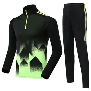 Traje de uniforme de fútbol para hombre adulto juego de entrenamiento de manga corta deportes uniforme Jersey pantalones cortos personalizados conjuntos gimnasio correr equipo chándal - Product Image 2