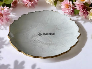 Bandeja de Resina Hecha a Mano, Plato de Arte Moderno para Servir en la Cocina, Comedor y Regalos Premium Tradebyd - Product Image 3