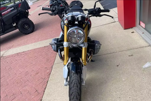 Motocicleta Deportiva B-M-W R NineT en Venta - Product Image 4