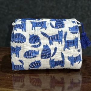 Trousse de Toilette Matelassée Écologique à Motifs Imprimés à la Main Grande Capacité pour Rangement Pratique des Cosmétiques - Product Image 6