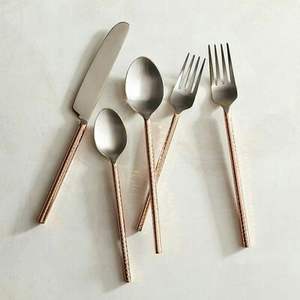 Juego de cubiertos compactos de metal para picnics de viaje u hogares minimalistas con embalaje ecológico - Product Image 6