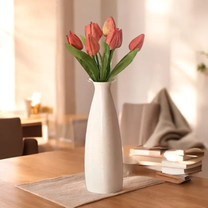 Élégant vase à fleurs en céramique de conception nordique blanche pour la décoration et les occasions de Noël de l'hôtel à la maison en 2025 - Product Image 1