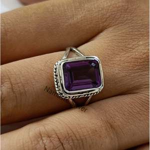 Bague en argent sterling 925 faite à la main, style bohème, pour femme, avec pierre de naissance d'octobre, améthyste violette, pour les anniversaires de février - Product Image 1
