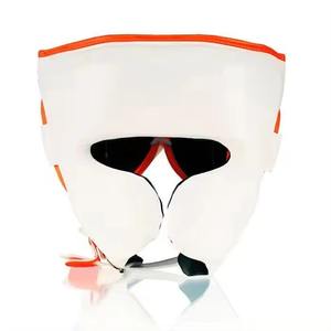 Conjunto de Entrenamiento de Cuero Sintético Blanco que Incluye Guantes Acolchados y Protector de Cabeza Ajustable para Fitness Profesional - Product Image 5