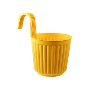 Petit seau en métal galvanisé Vente en gros Jardinière murale en métal pour usage intérieur et jardin multicolore avec poignée - Product Image 1
