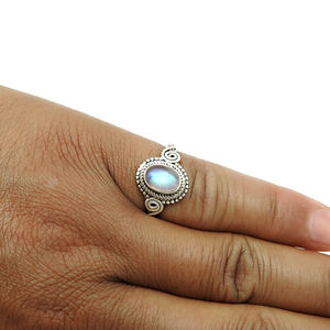 Venta caliente de buena calidad 925 plata esterlina Arco Iris Natural piedra lunar forma ovalada anillo grueso joyería hecha a mano fabricante a granel - Product Image 4