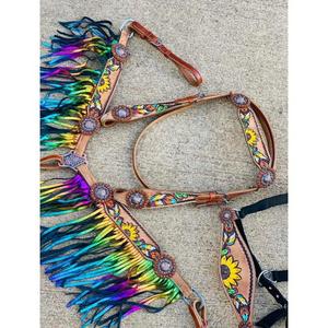 Ensemble d'accessoires multicolores en cuir taillé à la main de qualité supérieure avec serre-tête à une oreille et finition à l'huile légère sur le col de poitrine - Product Image 2