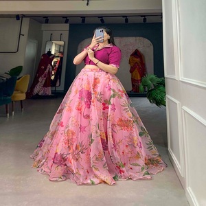 Dernier Designer Organza Soie Floral Imprimé Lehenga Choli Par FabZone - Product Image 5
