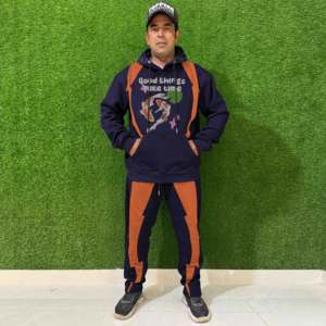 ชุดเซ็ทเสื้อฮู้ดและกางเกงจ็อกเกอร์ยืดหยุ่นแบบยูนิเซ็กซ์ สไตล์สตรีทแวร์ ลายเรียบ สีพื้น สำหรับฤดูหนาว ชุดลำลอง 2 ชิ้น กางเกงคาร์โก้ ไซส์พลัส 100% - Product Image 1