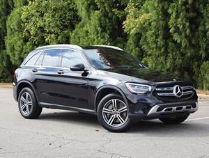 Pre-owned Clean 2020 Mercede-s-Ben-z GLC 300 - Product Image 2