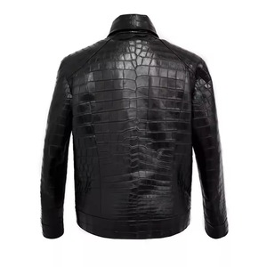 Chaqueta de Cuero con Diseño de Piel de Serpiente para Hombre, Impermeable, Transpirable, Resistente al Viento, OEM con Logotipo Frontal Personalizado, para Invierno - Product Image 2
