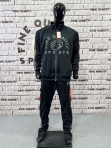 Chándal de hombre reflectante personalizado con diamantes de imitación al por mayor mejor fabricante en Pakistán para ropa de invierno - Product Image 2