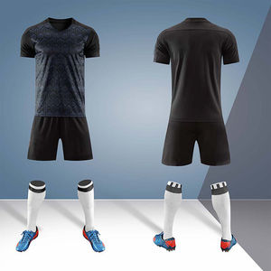Uniformes de Fútbol de Secado Rápido para la Temporada 2025, Uniformes Personalizados OEM para Hombre, Club de Pakistán, Diseño Específico para Equipos de Fútbol por Sublimación - Product Image 1