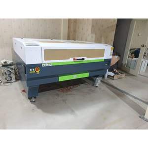 Máquina de Corte Láser Acrílica de 6000W, Tipo Gantry, Software de Control CNC, Refrigeración por Aire, Servo Yaskawa, Leadshine, DXF, LAS, AI para Comercio Minorista - Product Image 3