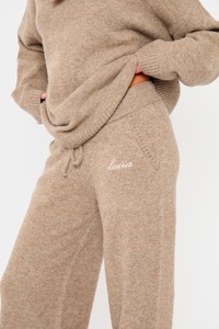 Ensemble de survêtement 2 pièces pour femme, en tricot uni brodé, à capuche, à manches longues, surdimensionné, pour l'hiver - Product Image 5