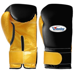 Guantes de Boxeo Profesionales de Cuero Negro y Dorado con Velcro en la Muñeca, Guantes de Entrenamiento y Sparring para Hombres y Mujeres - Product Image 1