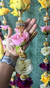 พวงมาลัยหลากสี5ฟุตพร้อมลูกปัดมุกพวงมาลัยดอกไม้เทียมสวยสำหรับตกแต่งและงานเฉลิมฉลอง - Product Image 6